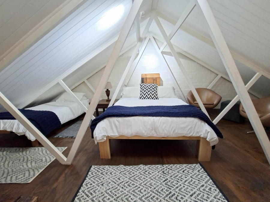 2 Bedroom Property for Sale in Pringle Bay Western Cape